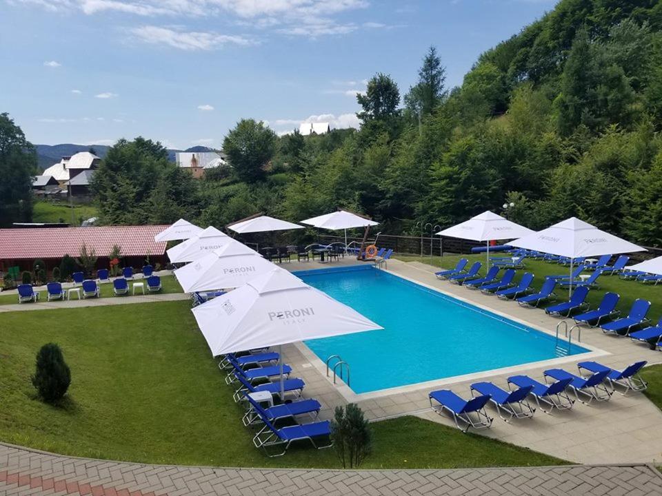 Complex Summertime Hotel Cavnic Luaran gambar