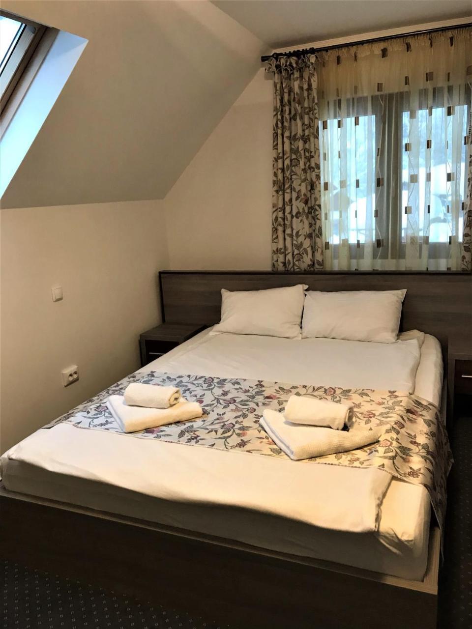 Complex Summertime Hotel Cavnic Luaran gambar